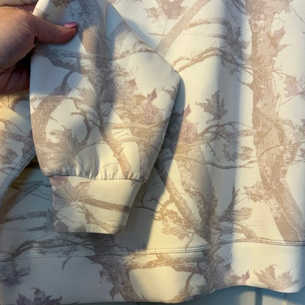 Camo Soft Sweatshirt - Picture 3 of 3